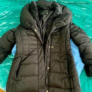 Black winter Tahari puff coat jacket